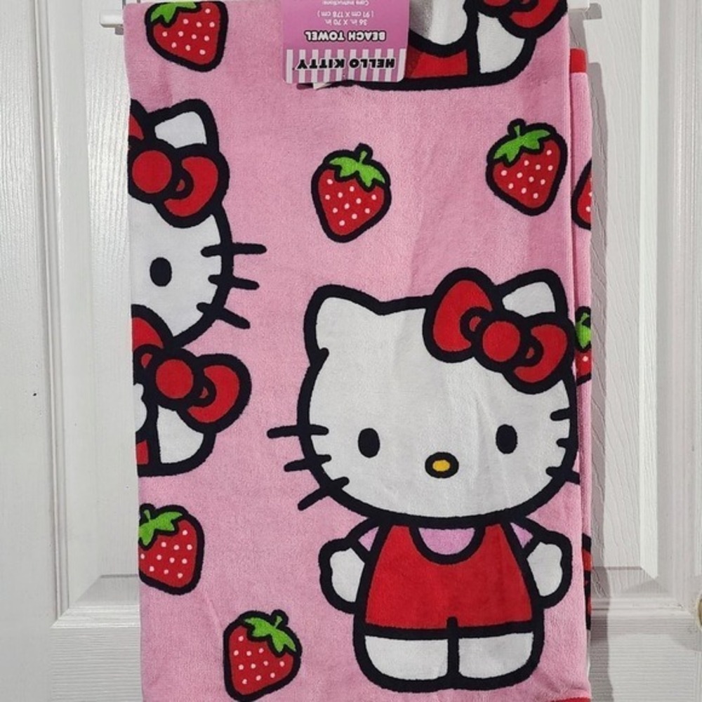 Hello Kitty Strawberry Pink Beach Towel